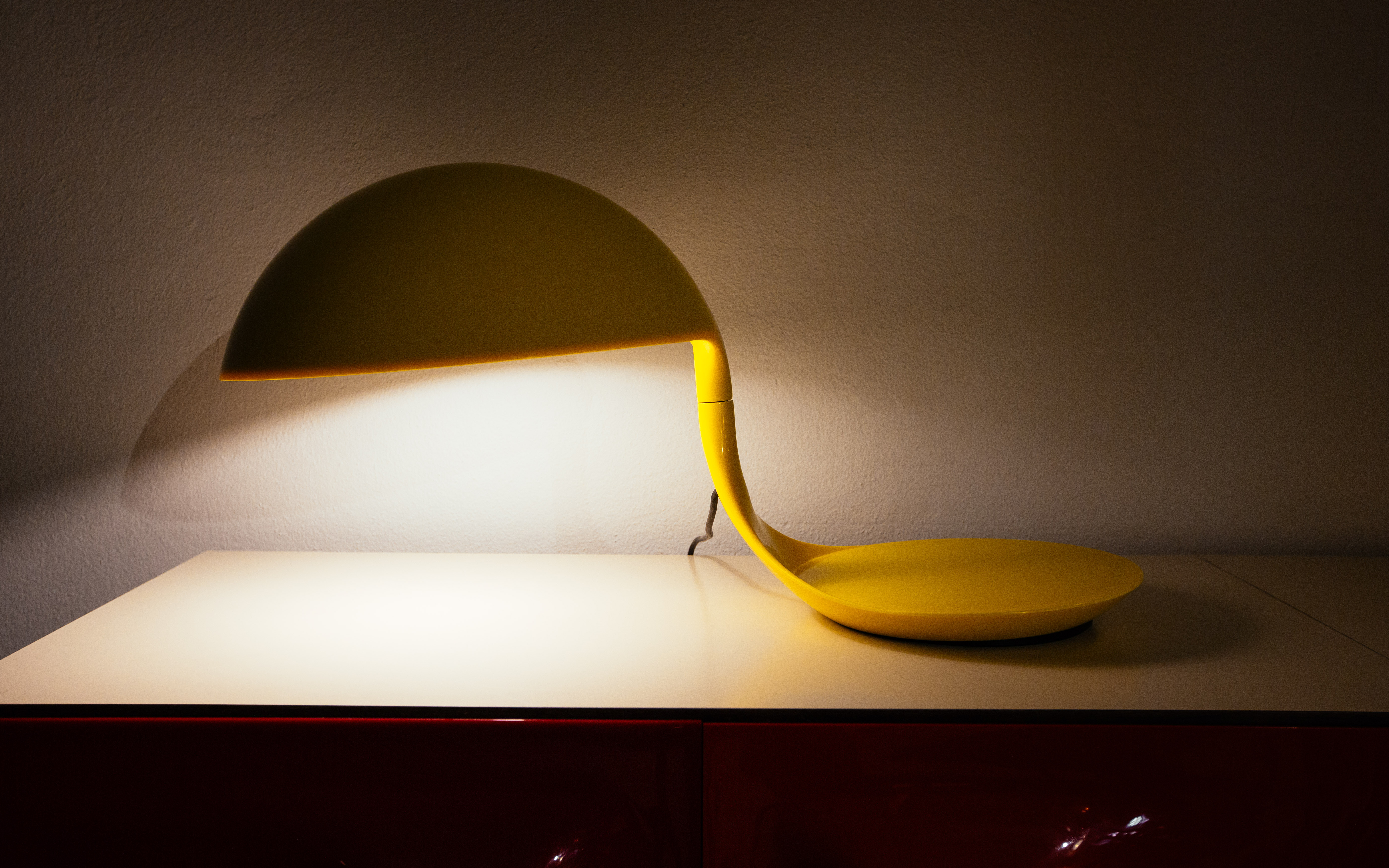 Martinelli Luce 'Cobra' Table lamp 